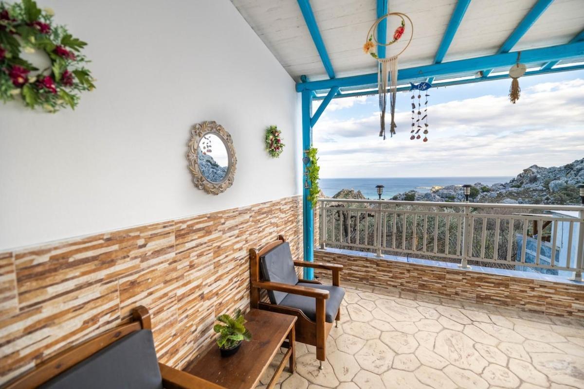 Springs Petronas Apartment Archangelos  Zewnętrze zdjęcie