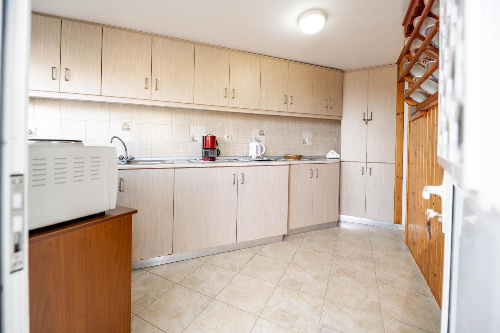 Springs Petronas Apartment Archangelos  Zewnętrze zdjęcie