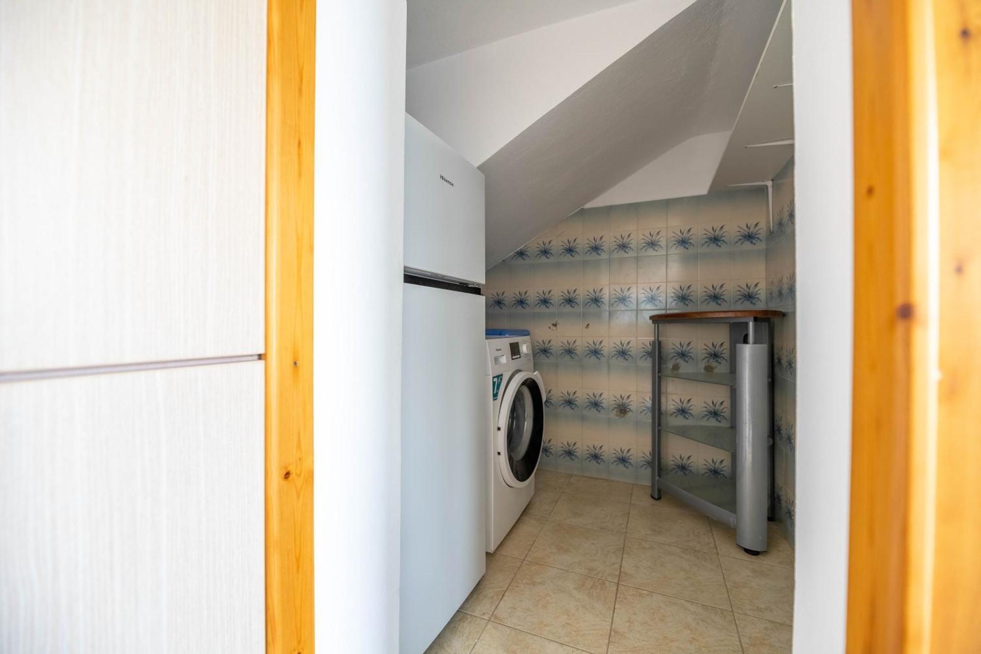 Springs Petronas Apartment Archangelos  Zewnętrze zdjęcie